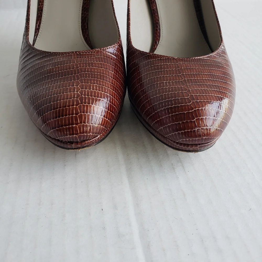 Via spiga croc leather heels size 7.5M